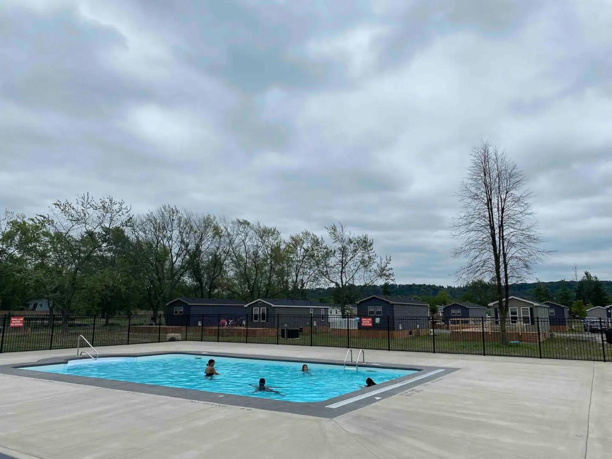 Falcon Cottages Niagara-on-the-Lake Екстер'єр фото